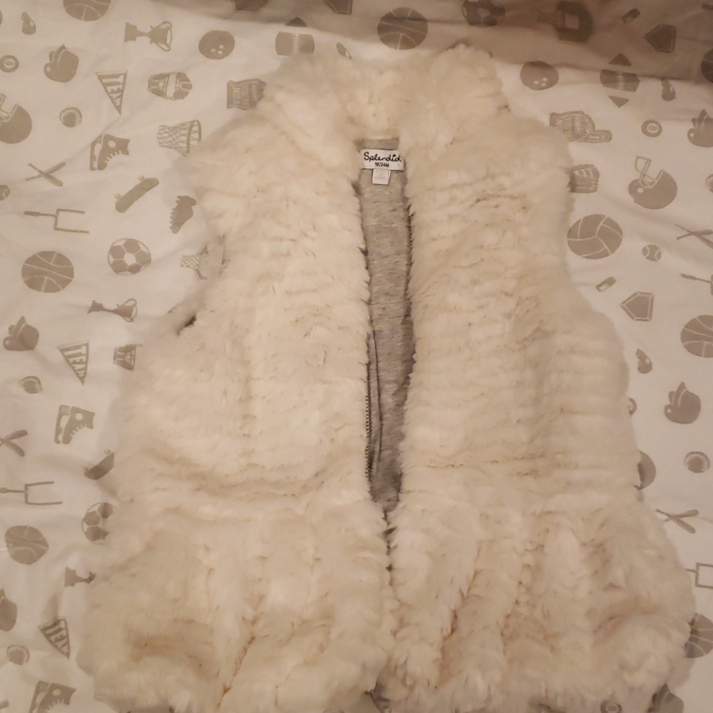 Splendid faux  fur vest